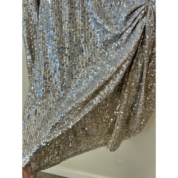 Revolve areas Kylie Mini Dress, Sequined, Concert, Party, Wedding, SZ XS, EUC - Picture 5 of 7
